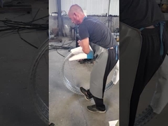 الأسلاك الشائكة الشائكة