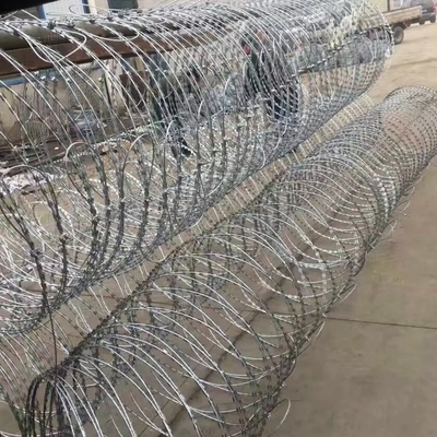 بيع بالجملة BTO-10 الحلاقة سلك الشوكة الألواح عالية السحب للأسوار الآمنة سلك السياج لوحة
