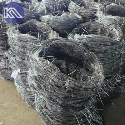 أوكرانيا 10*10*1.1-1.4m شبكة سلكية غير مرئية مع 0.5 -0.9mm سلك فولاذي للأسلاك المنخفضة المرئية بوتانكا MZP سد حاجز مضاد للدبابات
