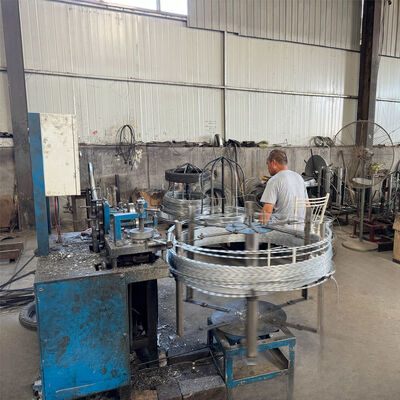 Razor Wire, Razor Wire for Wire Fencing, Galvanized Steel & Stainless Steel Wire Razor Ribbon Barbed Wire Concertina Wire