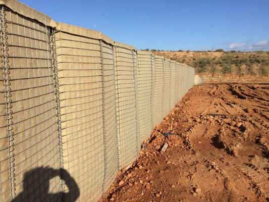 النهر Pretection Earth Filling Hesco Bastion Barrier التراب الأسلاك المجلفنة بالغمس الساخن