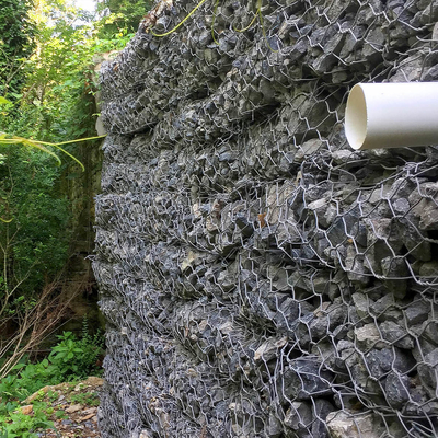 80 * 100mm Galfan Gabion Box 3.05mm سلك سداسي قفص التراب للاحتفاظ بالجدار