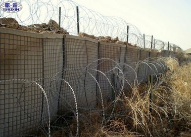 الساخنة انخفض المغلفنة الحواجز الدفاعية الجدار شهادة CE الضمان 3 سنوات