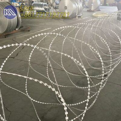 السياج الحديدي الحديدي الحديدي الحديدي الحديدي