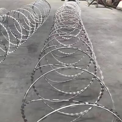 الصين أسعار الأسلاك الشائكة الفولاذ المقاوم للصدأ كونسرتينا شفرة حلاقة الأسلاك الشائكة الأسلاك الشائكة المجلفنة