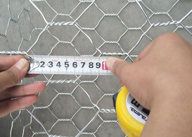 الأحجار الثقيلة المجلفنة المملوءة بالتراب قفص للسيطرة على تآكل