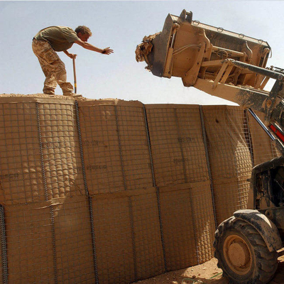 حواجز حائط Hesco Bastion الخضراء والترابية ملحومة صندوق التراب